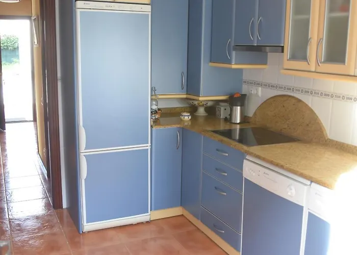 Holiday home En Urbanizacion Con Piscina Argonos