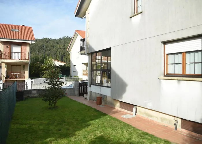 En Urbanizacion Con Piscina * Аргоньос